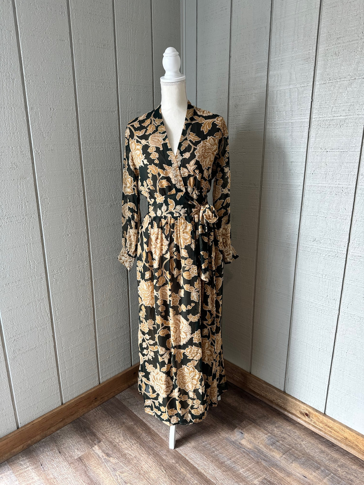 THE CAROLINE-GOLD FLORAL WRAP DRESS